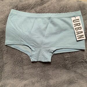 NWT Urban Outfitters UO seamless ribbed boyshorts